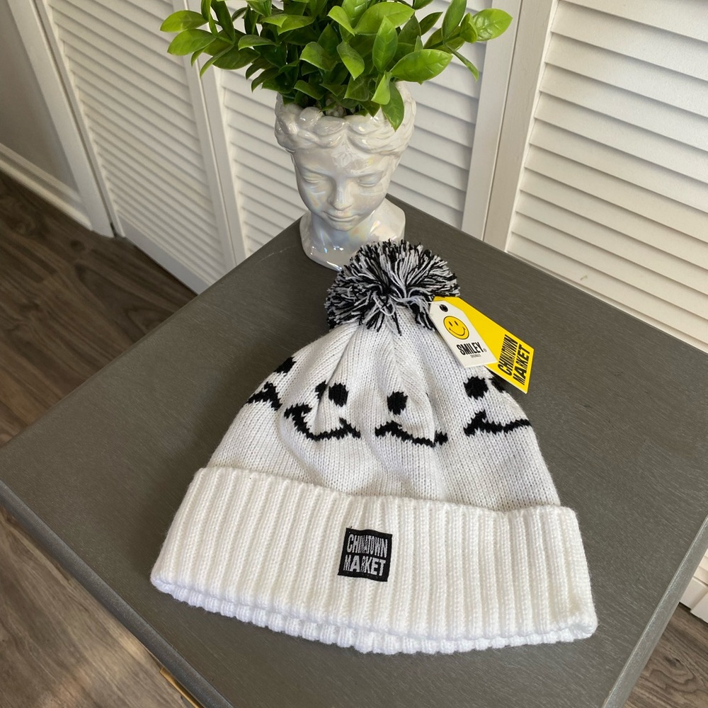 Chinatown Market Smiley Beanie NWT